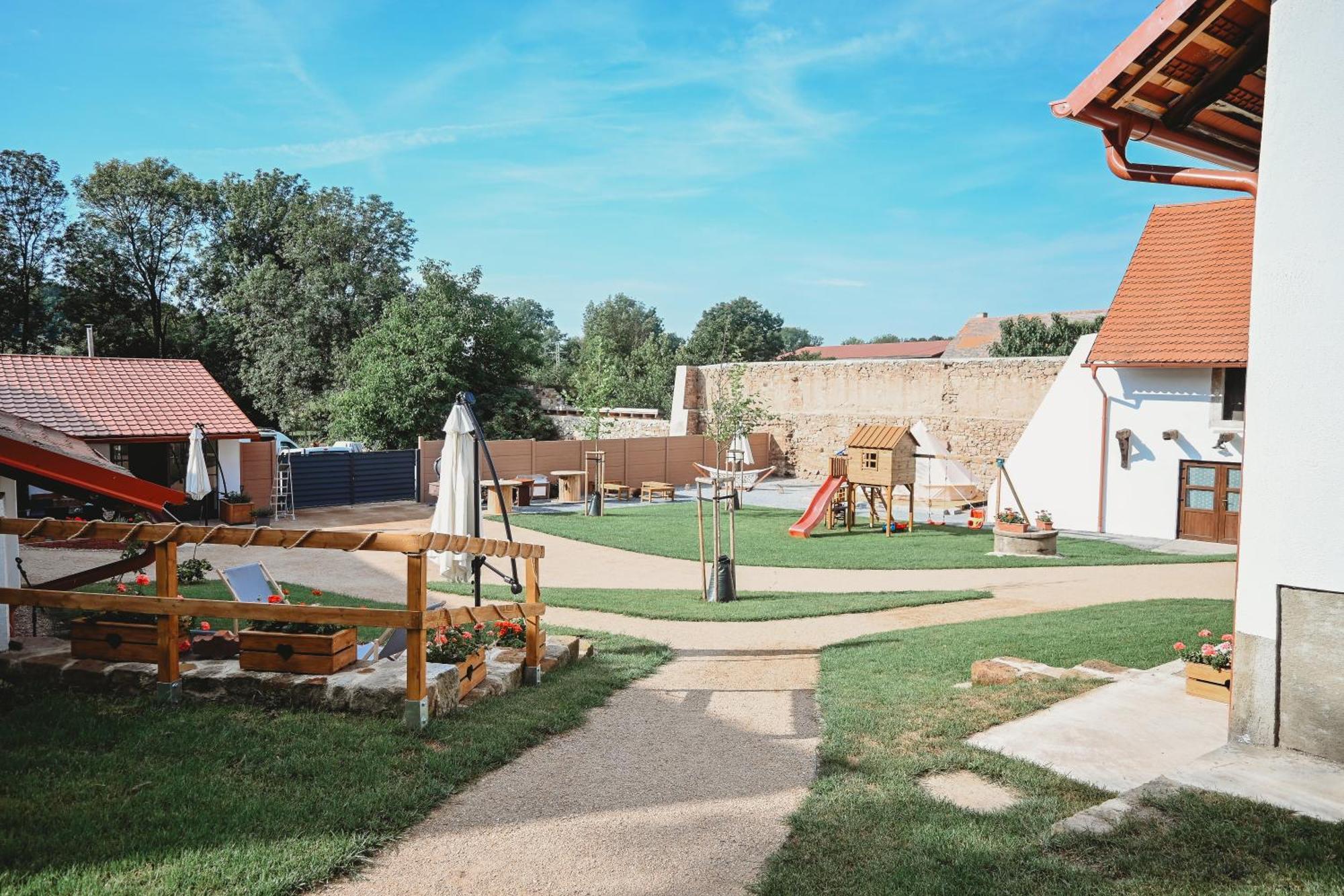 Ferienwohnung Vitovsky Statek Zizice Exterior foto